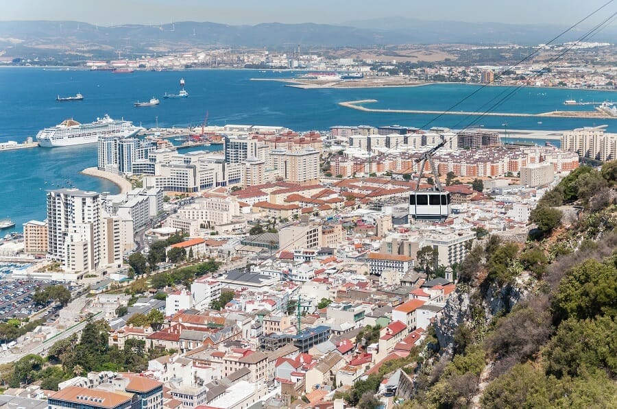 Otevření společnosti na Gibraltaru
