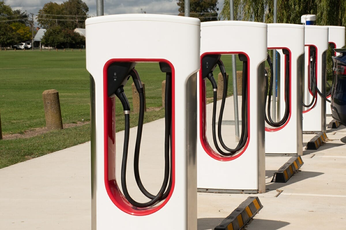 Tesla Opens Up Its Charging Network To All EVs In The US - Damalion ...