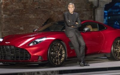 Aston Martin Vanquish: ένα βρετανικό είδωλο λάμπει στη Βενετία της Ιταλίας