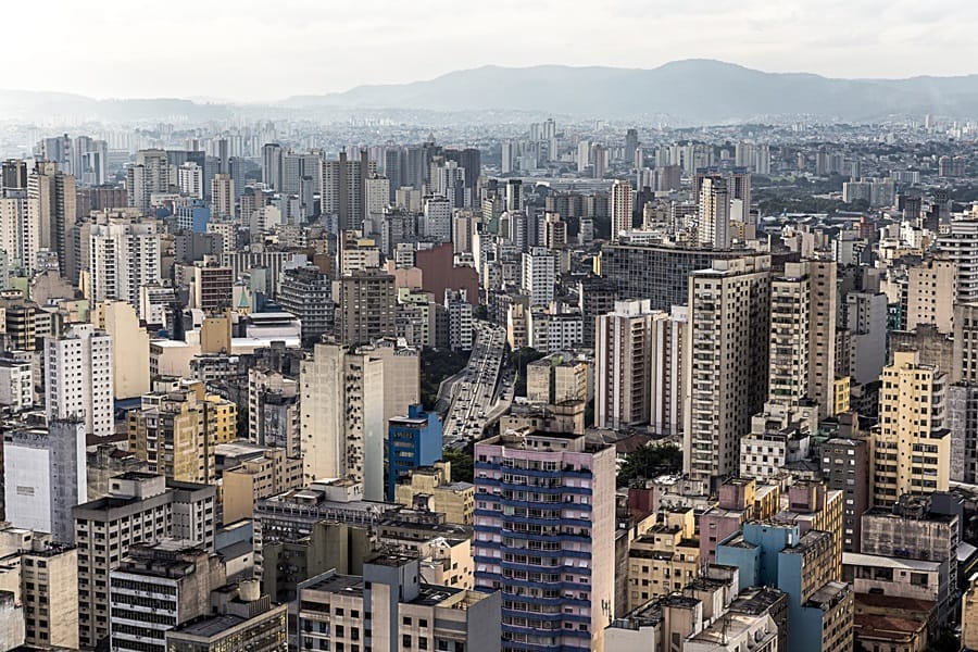 Brazilija: Županska tekma v São Paulu – Zadnje ankete odražajo spremenjeno dinamiko med ključnimi kandidati